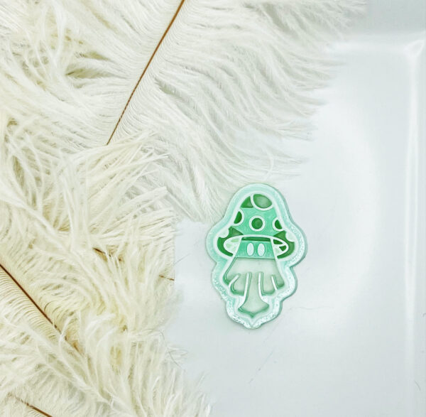 Mushroom Ghost
