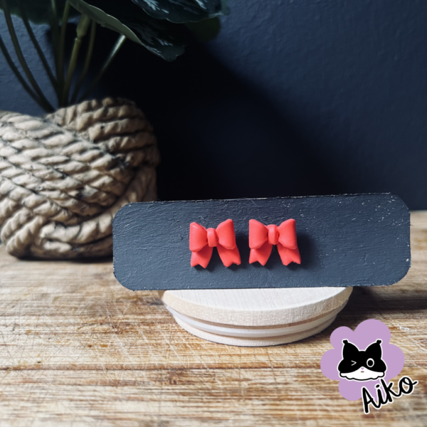 Bow Stud - Christmas Red