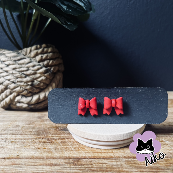 Bow Stud - Red Velvet