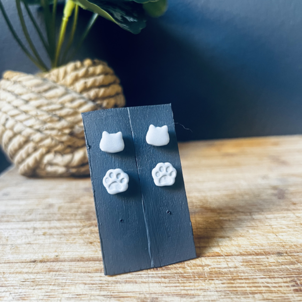 Cat Studs - Grey