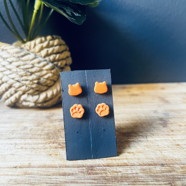 Cat Studs - Orange