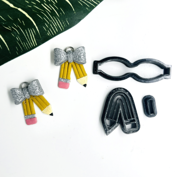 Back to School - Pencil Bow